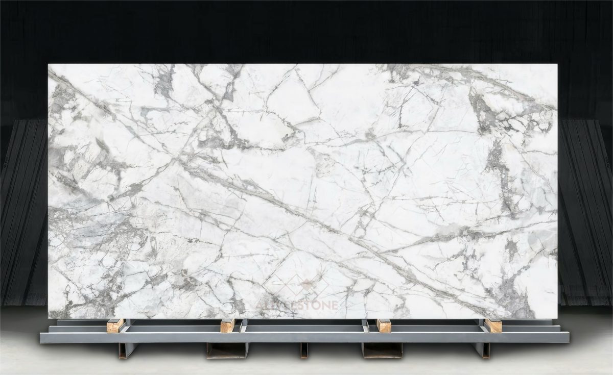 Glacier Dark Quartz Stone