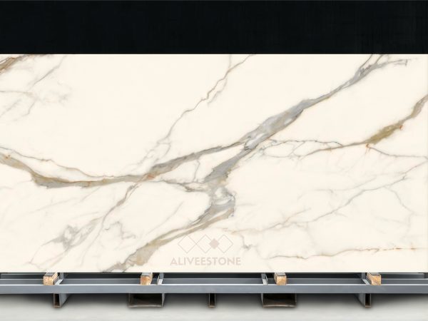Calacatta Oro Quartz Slab
