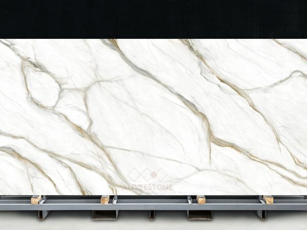 Calacatta Gold Extra Quartz Stone