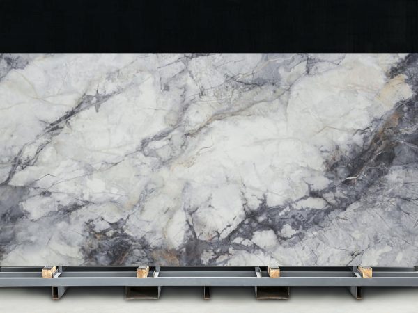 Glacier Dark Quartz Stone