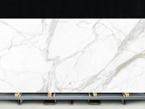 Calacatta Bold Porcelain Stone
